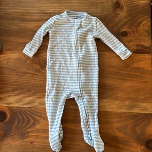 Woolino footed pajamas, merino wool 3-6 months